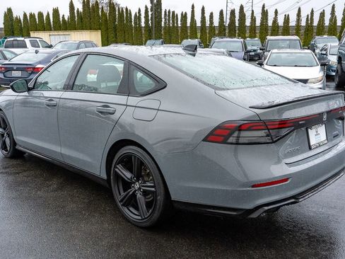 Used 2024 Honda Accord Sport image 10