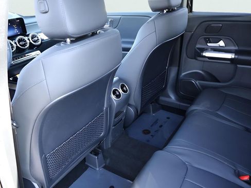 New 2026 Mercedes-Benz GLB 250 4MATIC image 28