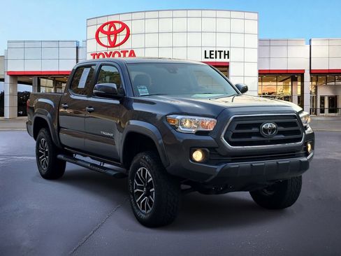 Used 2023 Toyota Tacoma SR5 image 3