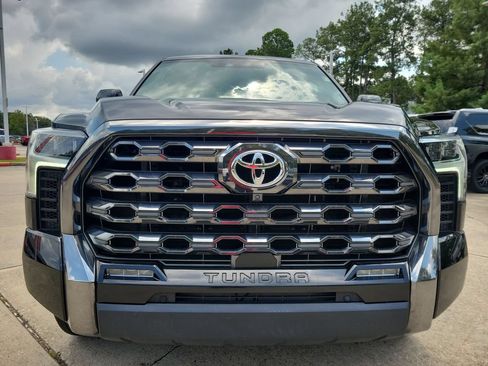 Used 2023 Toyota Tundra Platinum AWD/4WD image 4