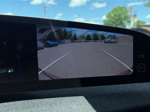 Used 2024 Lucid Air Touring AWD/4WD image 31
