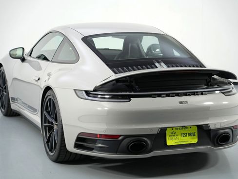 Used 2024 Porsche 911 Carrera T image 45