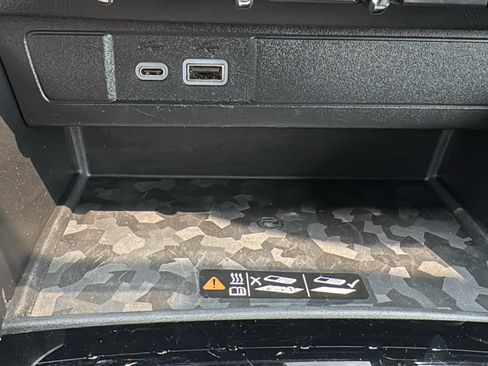 Certified 2024 Chevrolet Colorado Z71 w/ Z71 Convenience Package 2 AWD/4WD image 18