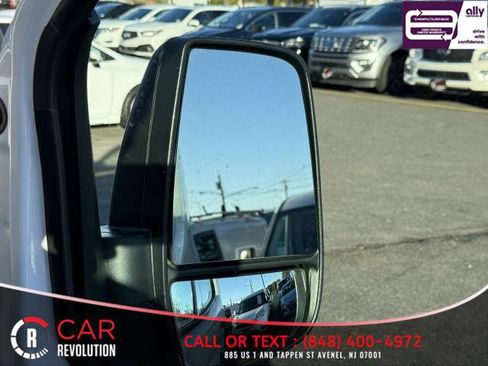 Used 2019 Ford Transit 150 XL image 41