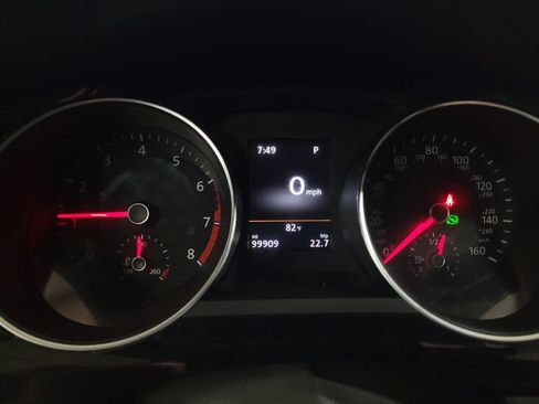 Used 2016 Volkswagen Jetta GLI SE FWD image 23