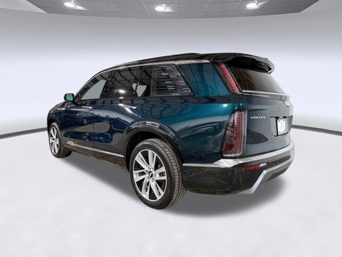 New 2026 Cadillac Vistiq Luxury w/ LPO, Floor Liner Package AWD/4WD image 3