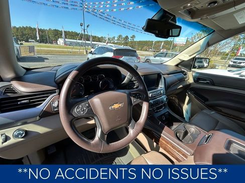 Used 2018 Chevrolet Tahoe LT image 2