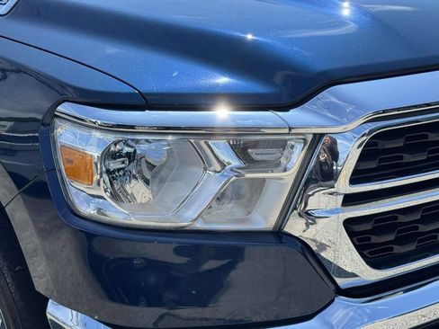 Used 2022 RAM 1500 Big Horn AWD/4WD image 9