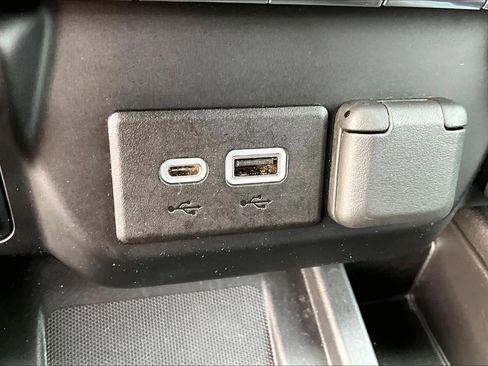 Used 2021 GMC Sierra 1500 SLT w/ SLT Premium Plus Package image 34