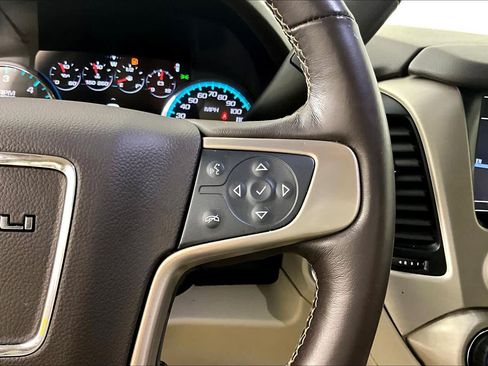 Used 2019 GMC Yukon XL Denali w/ Denali Ultimate Package RWD image 24