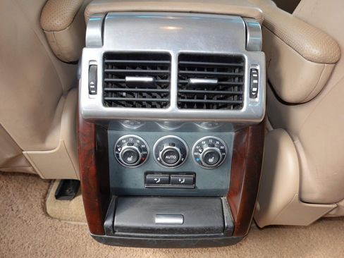Used 2009 Land Rover Range Rover Autobiography AWD/4WD image 19