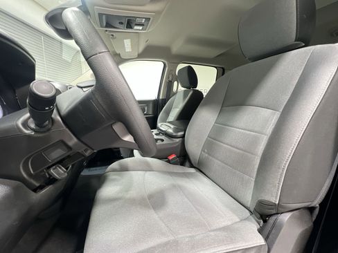 Used 2023 RAM 1500 Classic SLT image 11