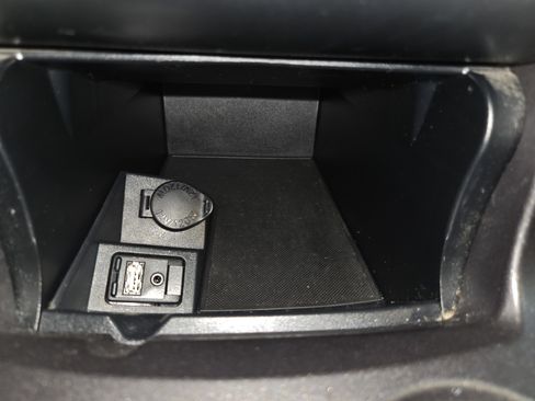 Used 2016 Toyota Camry SE w/ Protection Package (Q2) FWD image 42