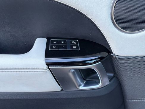Used 2014 Land Rover Range Rover Sport Supercharged image 19