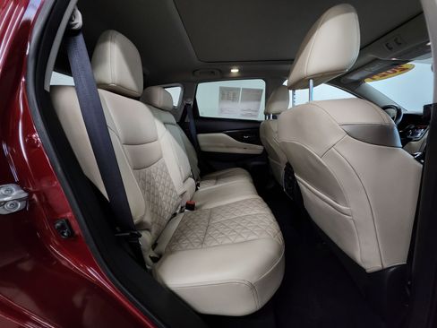 Used 2021 Nissan Murano Platinum w/ Cargo Package image 27