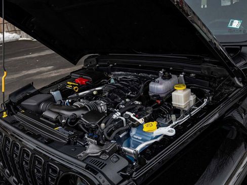 New 2026 Jeep Gladiator Sport AWD/4WD image 32