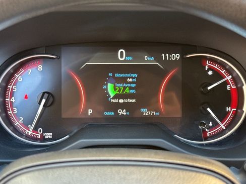 Used 2024 Toyota RAV4 LE image 20