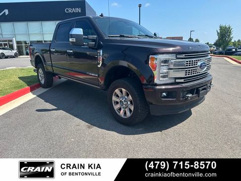 Used 2019 Ford F250 Platinum w/ Platinum Ultimate Package AWD/4WD image 1