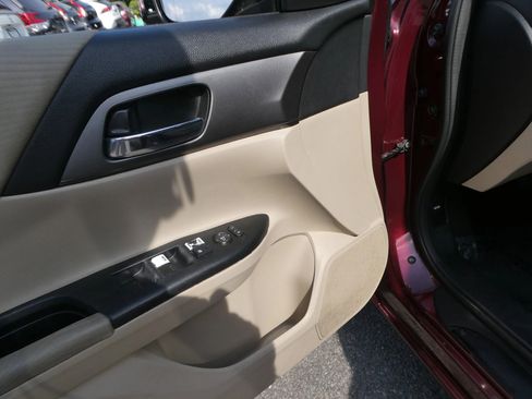 Used 2014 Honda Accord LX image 14