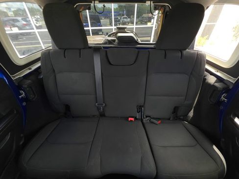 Used 2020 Jeep Wrangler Unlimited Sport AWD/4WD image 19