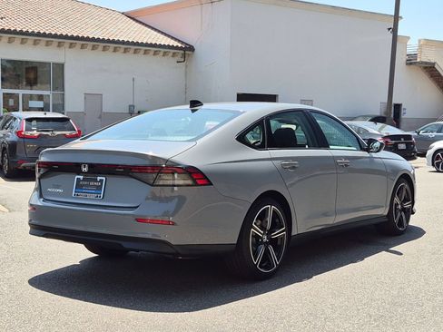 New 2026 Honda Accord SE image 9