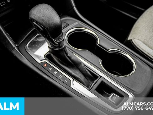 Used 2024 Chevrolet Equinox LT image 48