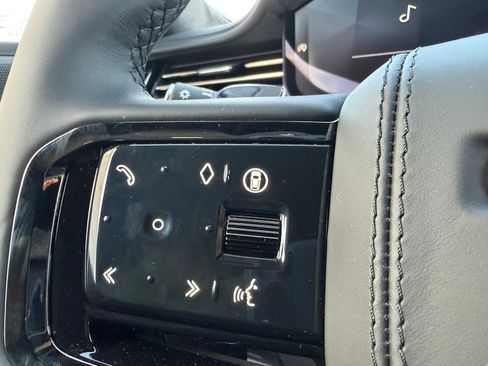 New 2026 Land Rover Range Rover Sport SV image 11