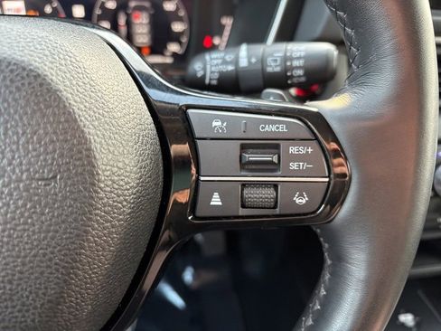 Used 2024 Honda Pilot Elite image 9