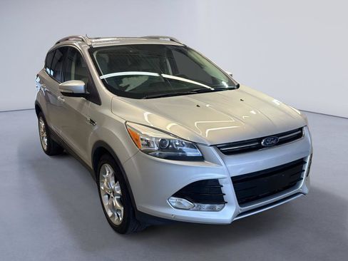 Used 2015 Ford Escape Titanium w/ Equipment Group 301A AWD/4WD image 1