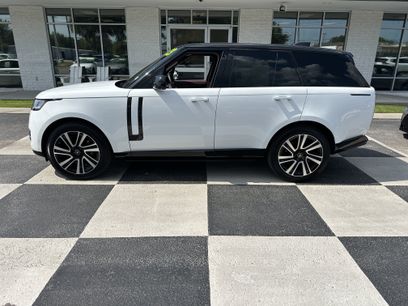 Used 2023 Land Rover Range Rover SE