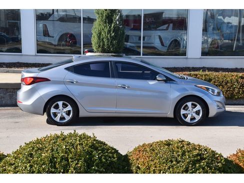 Used 2016 Hyundai Elantra Value Edition image 3