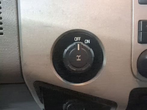 Used 2015 Ford F250 XLT w/ XLT Interior Package image 13