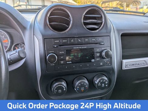 Used 2016 Jeep Compass High Altitude image 6