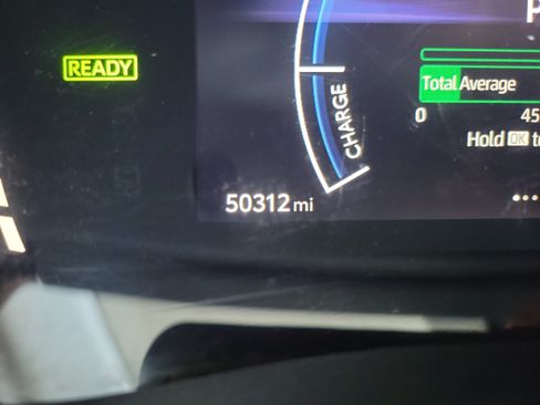 Used 2025 Toyota Camry LE FWD image 17