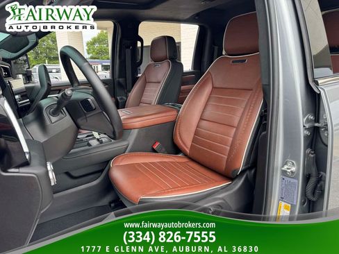 Used 2025 GMC Sierra 2500 Denali Ultimate w/ Max Trailering Package AWD/4WD image 10