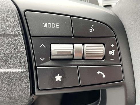 New 2025 Kia EV6 Wind image 29