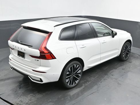 New 2026 Volvo XC60 B5 Ultra w/ Protection Package Premier image 37