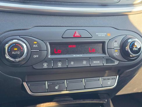 Used 2016 Kia Sorento EX w/ EX Premium Package FWD image 6
