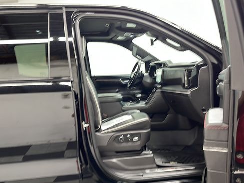 Used 2024 GMC Sierra 1500 AT4X w/ AT4X AEV Edition AWD/4WD image 21