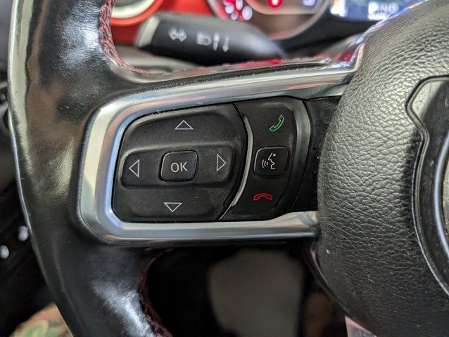 Used 2021 Jeep Gladiator Rubicon AWD/4WD image 17
