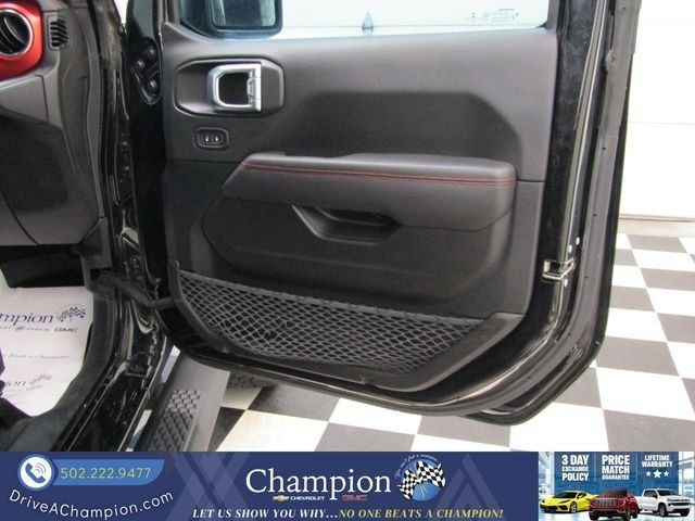Used 2023 Jeep Gladiator Rubicon w/ LED Lighting Group AWD/4WD image 45