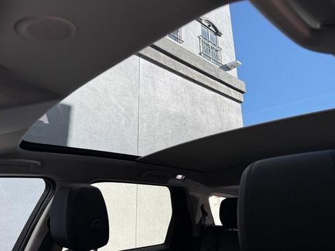 New 2025 Land Rover Discovery Sport S image 16