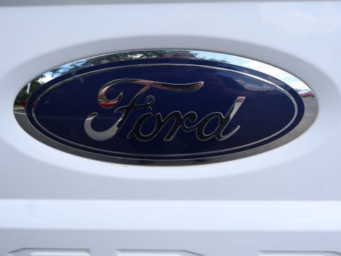 Used 2019 Ford F250 Lariat w/ Lariat Value Package AWD/4WD image 59