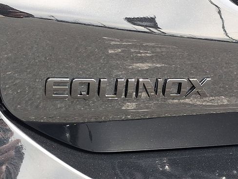 Used 2023 Chevrolet Equinox RS image 30