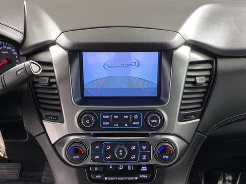 Used 2018 Chevrolet Tahoe LS image 22