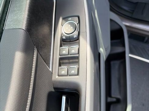 Used 2022 Ford F150 XLT w/ Equipment Group 302A High AWD/4WD image 12
