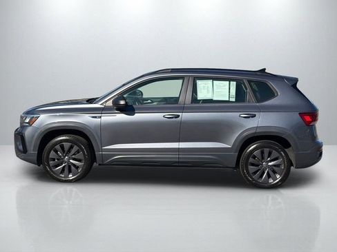 Used 2024 Volkswagen Taos S image 4