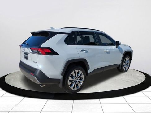 Used 2025 Toyota RAV4 Limited image 3