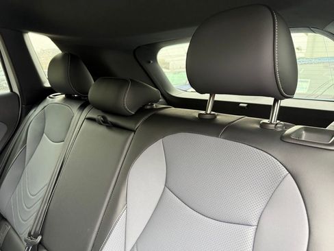 New 2026 Volkswagen Tiguan SE R-Line FWD image 26