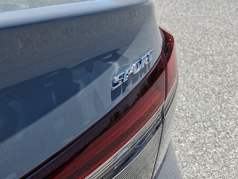 Certified 2025 Honda Civic Sport image 34